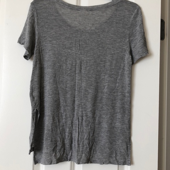 Tresics Grey Top - Picture 3 of 5